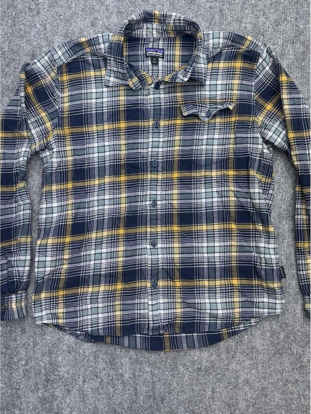 Patagonia Flannel Shirt Mens Medium Plaid Organic Cotton Button Front